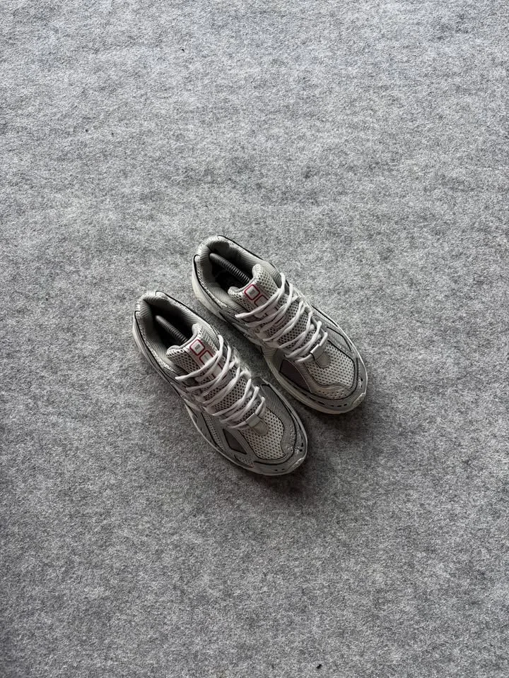 New balance 1906