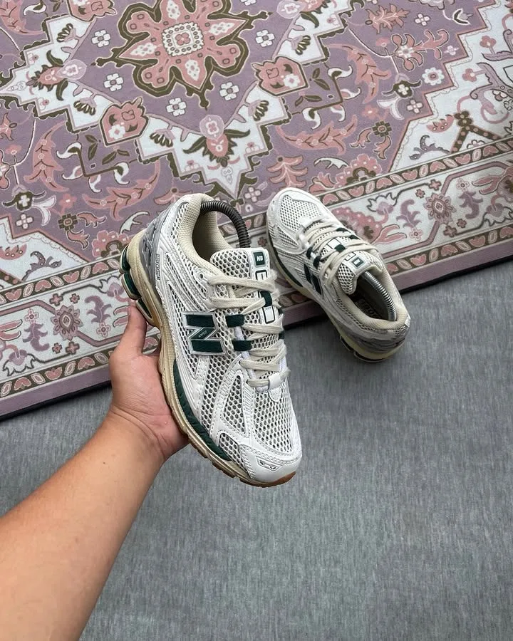 New Balance 1906R White Green