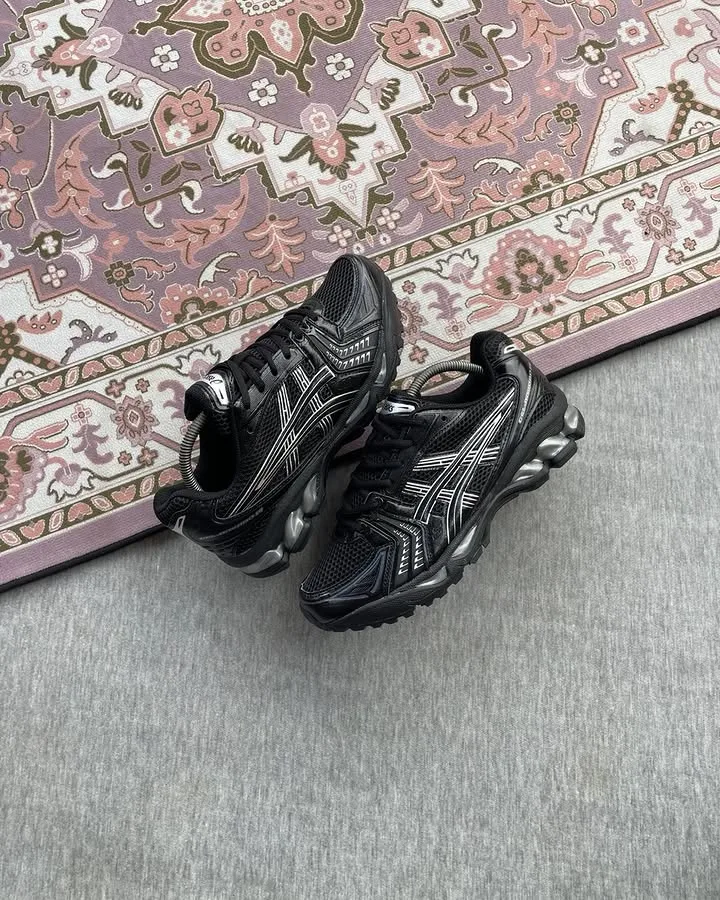 Asics Gel-Kayano 14 Black