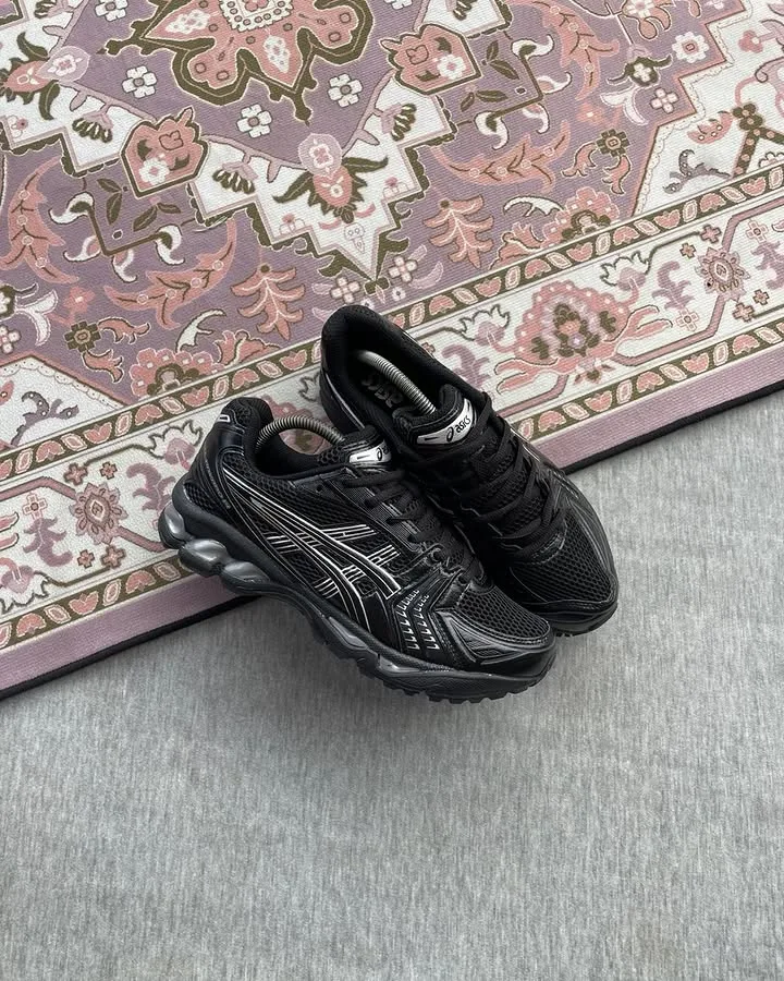 Asics Gel-Kayano 14 Black