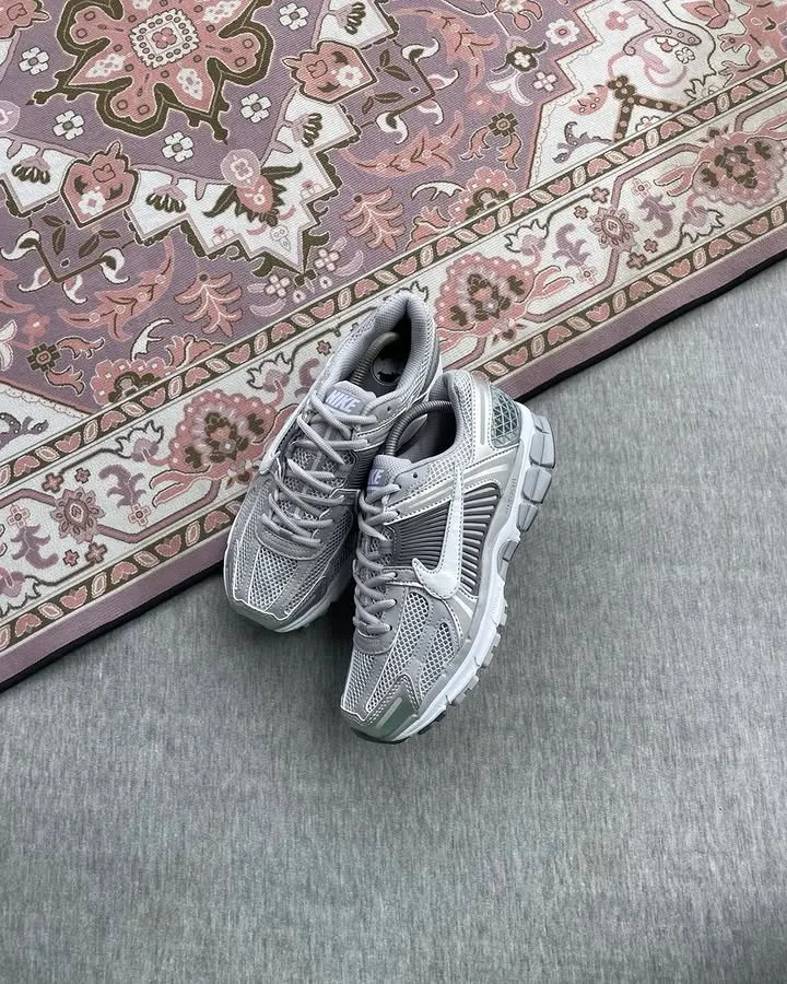 Nike Zoom Vamero 5