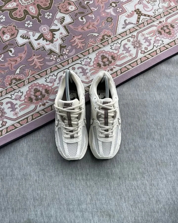 Nike Zoom Vamero 5 Sail Mink Brown