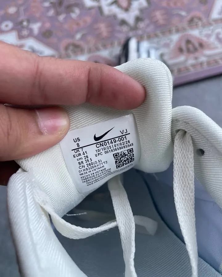 Nike P-6000 Methalic Silver