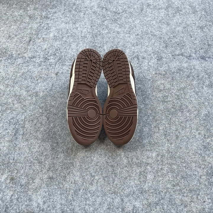 Nike dunk low cacao