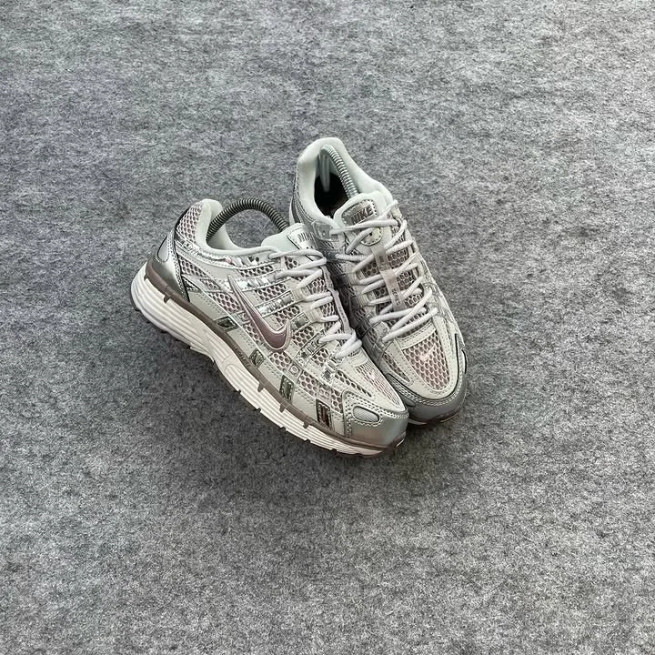 Nike p6000