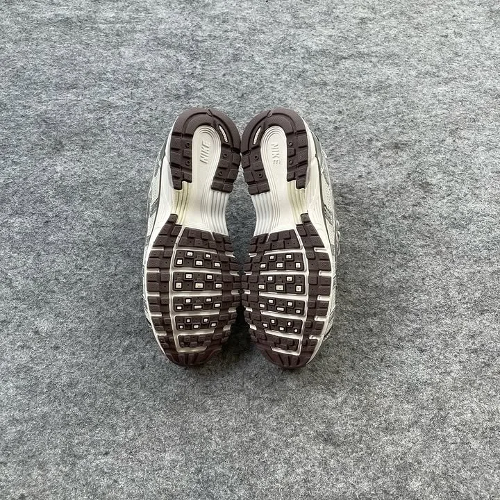 Nike p6000