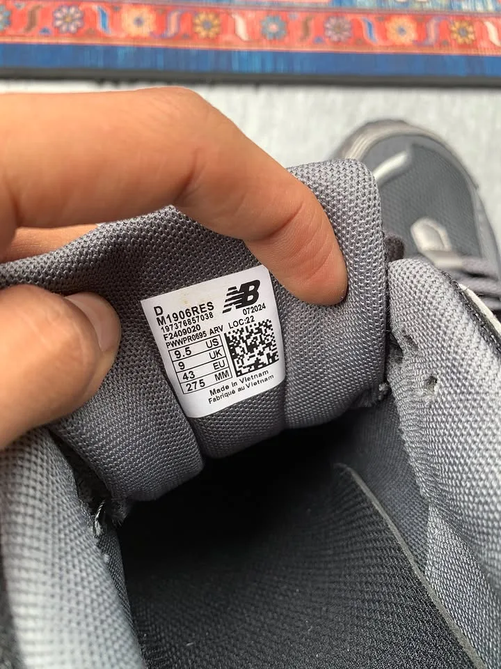 New Balance 1906R Black Silver