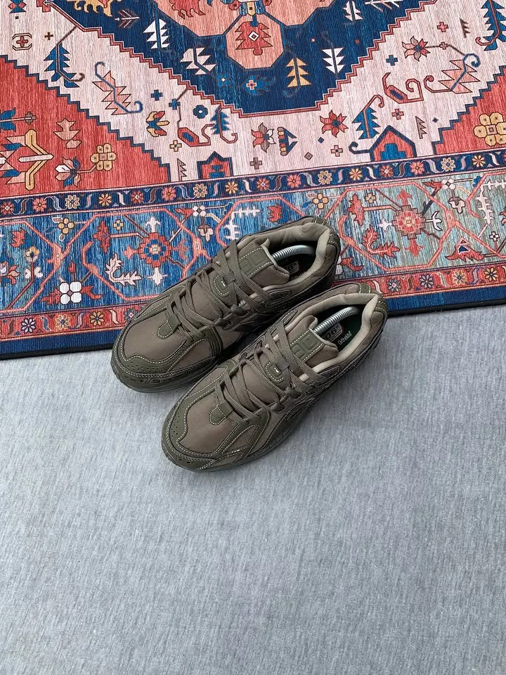 New Balance 1906R Cordura Olive