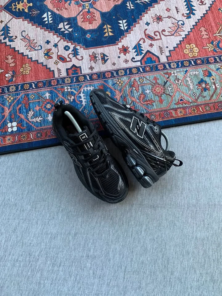 New Balance 1906R PRM Black