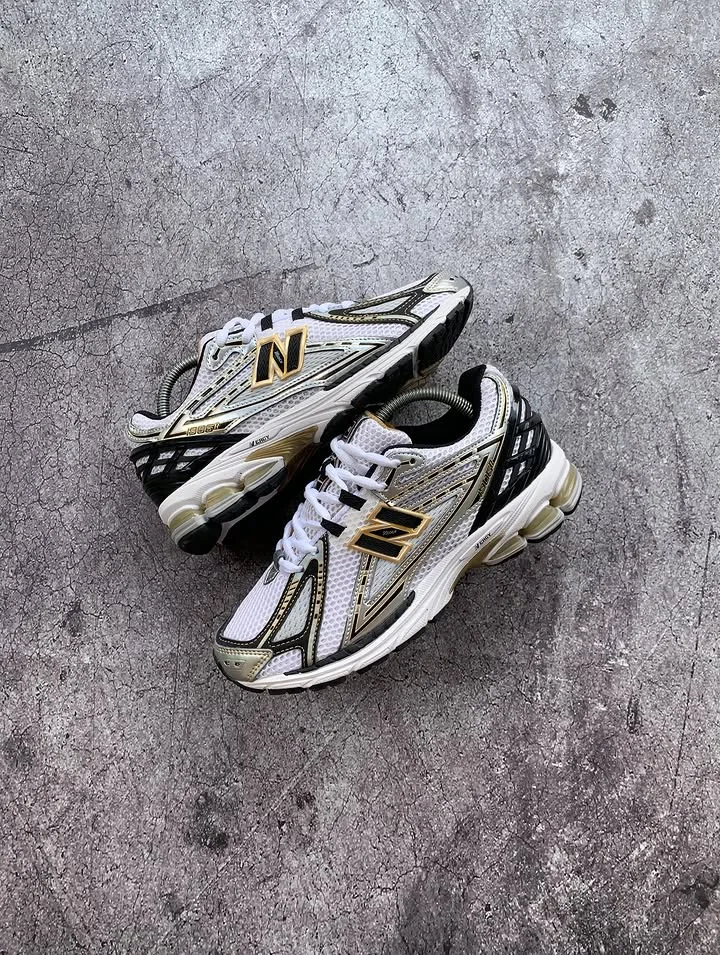 New Balance 1906R White Black Metallic Gold