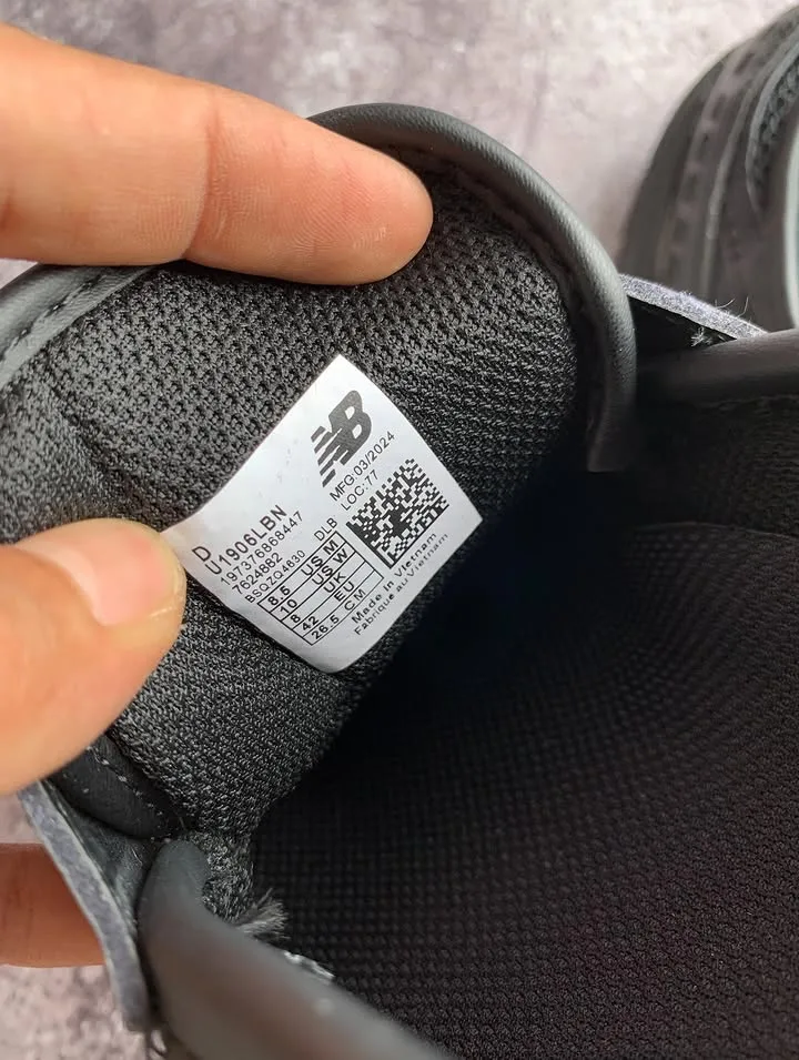 New Balance 1906L Loafer Triple black