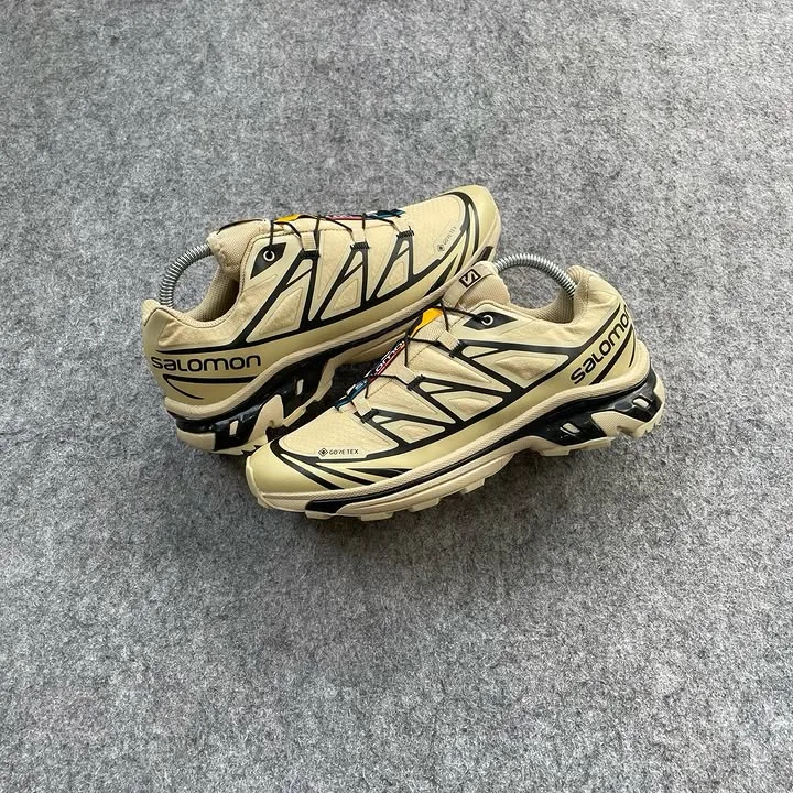 Salomon GORE-TEX
