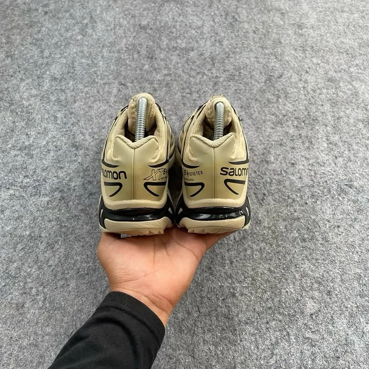 Salomon GORE-TEX