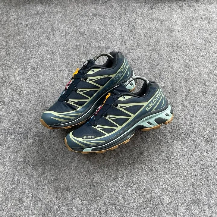 Salomon GORE-TEX