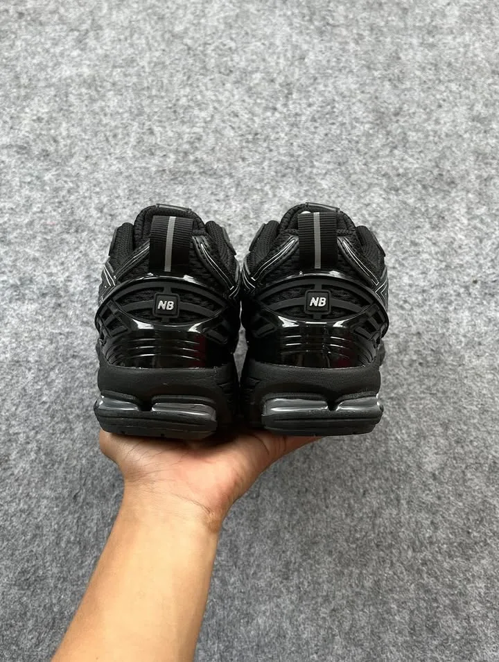 New Blance 1906r Black