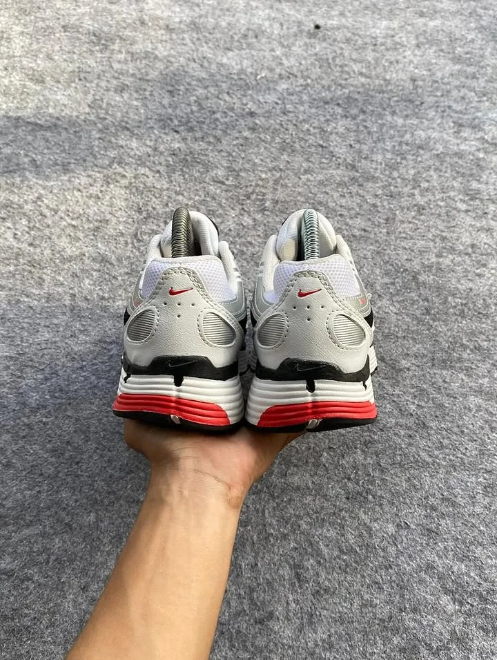 Nike P 6000 Platinum Varsity Red