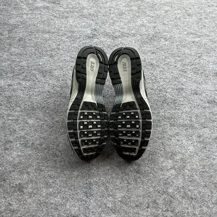 Nike P-6000