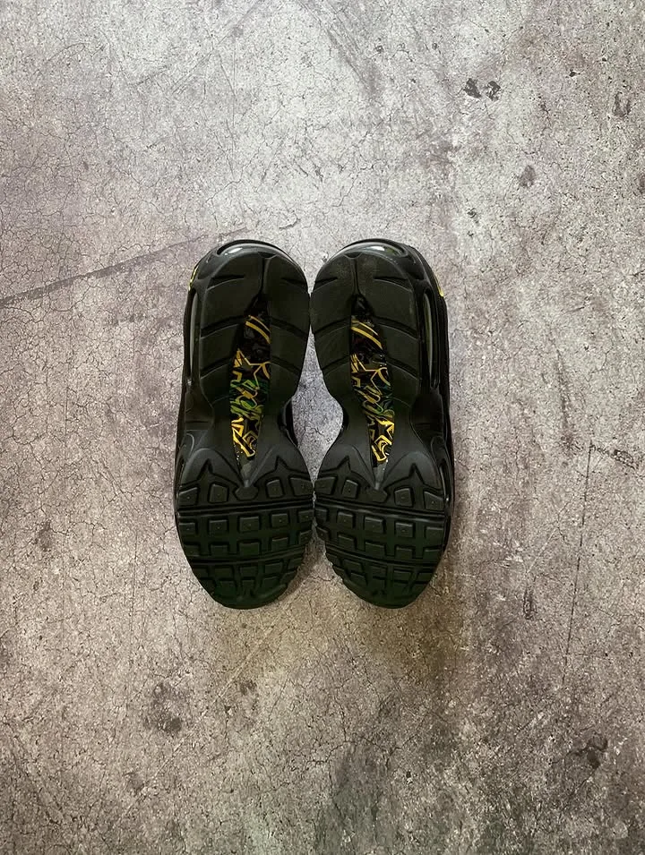 Nike Air Max 95 x Corteiz Honey Black