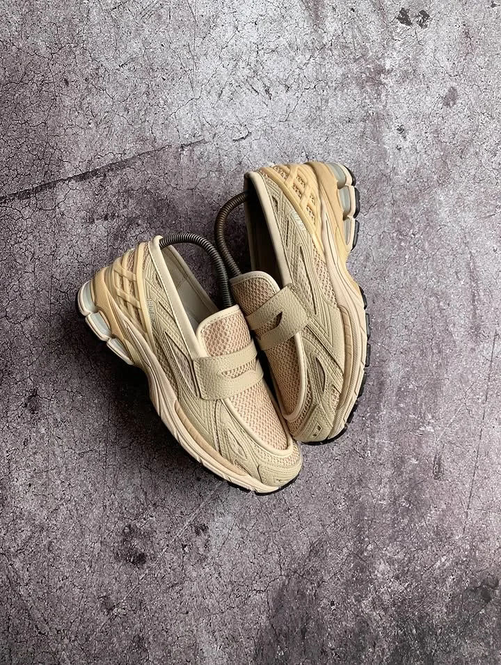 New Balance 1906L Loafer Bisque
