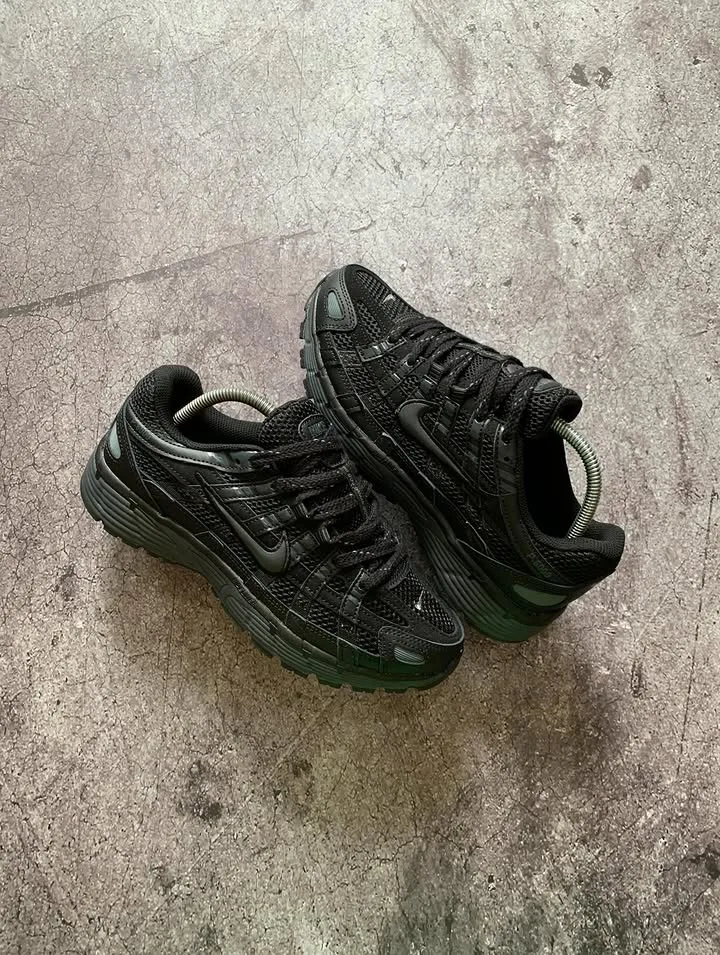 Nike p6000