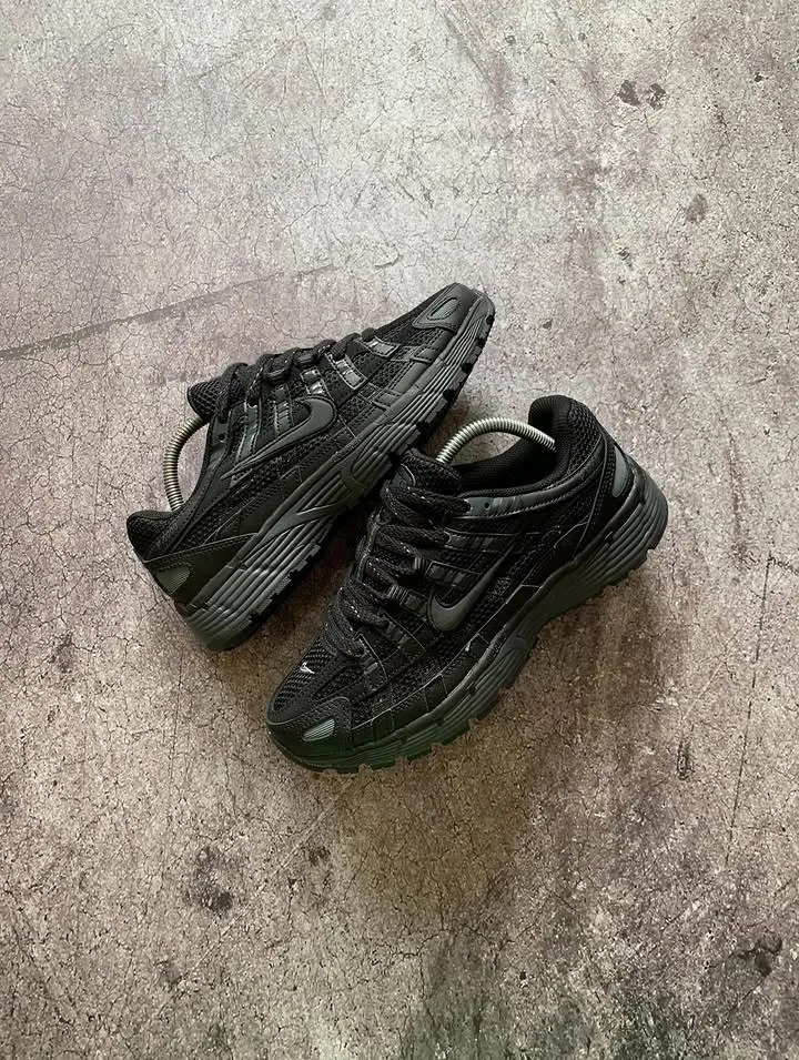 Nike p6000
