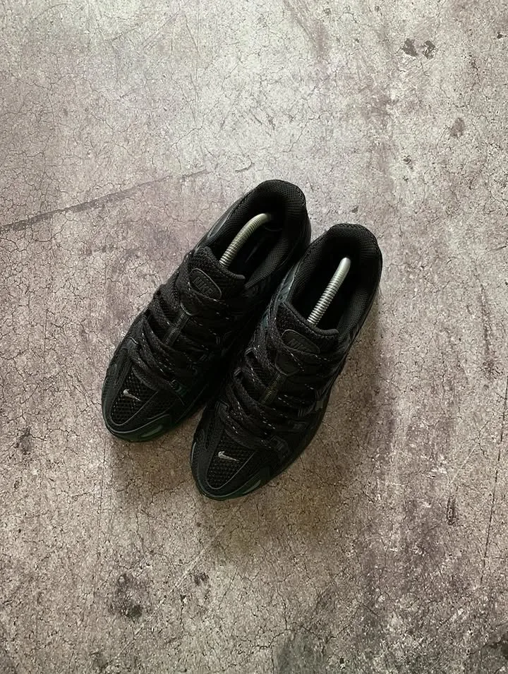 Nike p6000