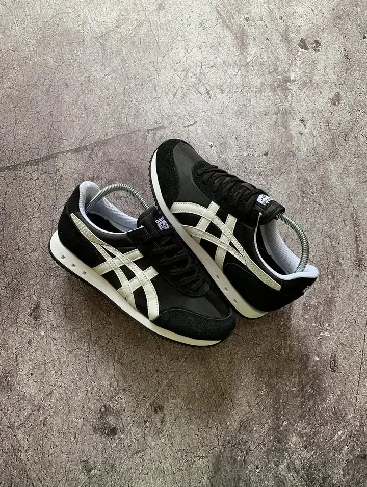 Onitsuka Tiger New York Black White