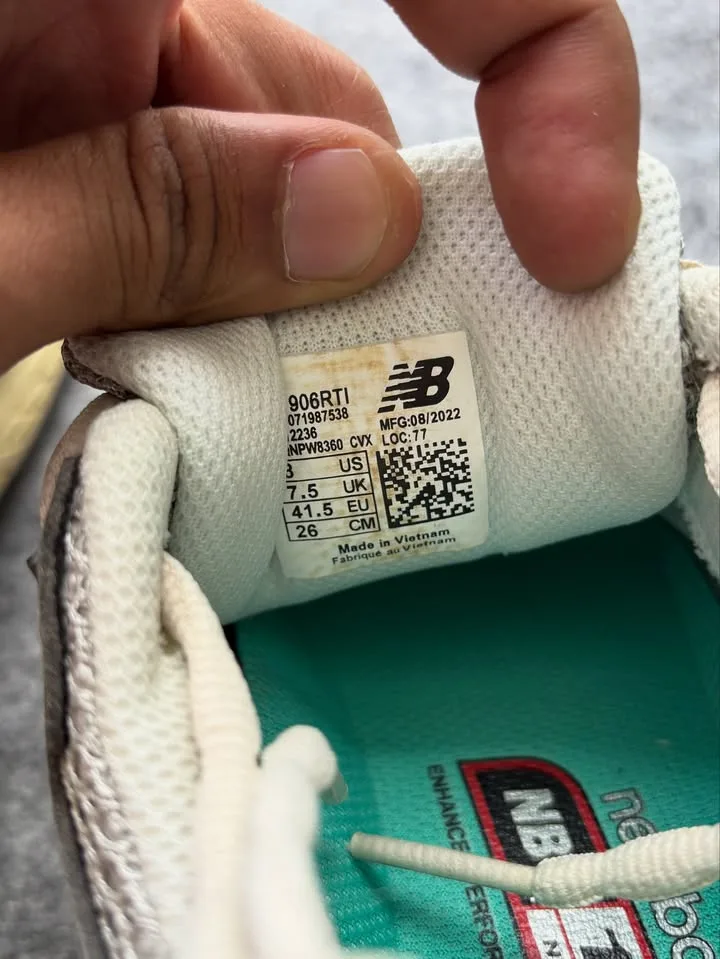 New balance 1906R