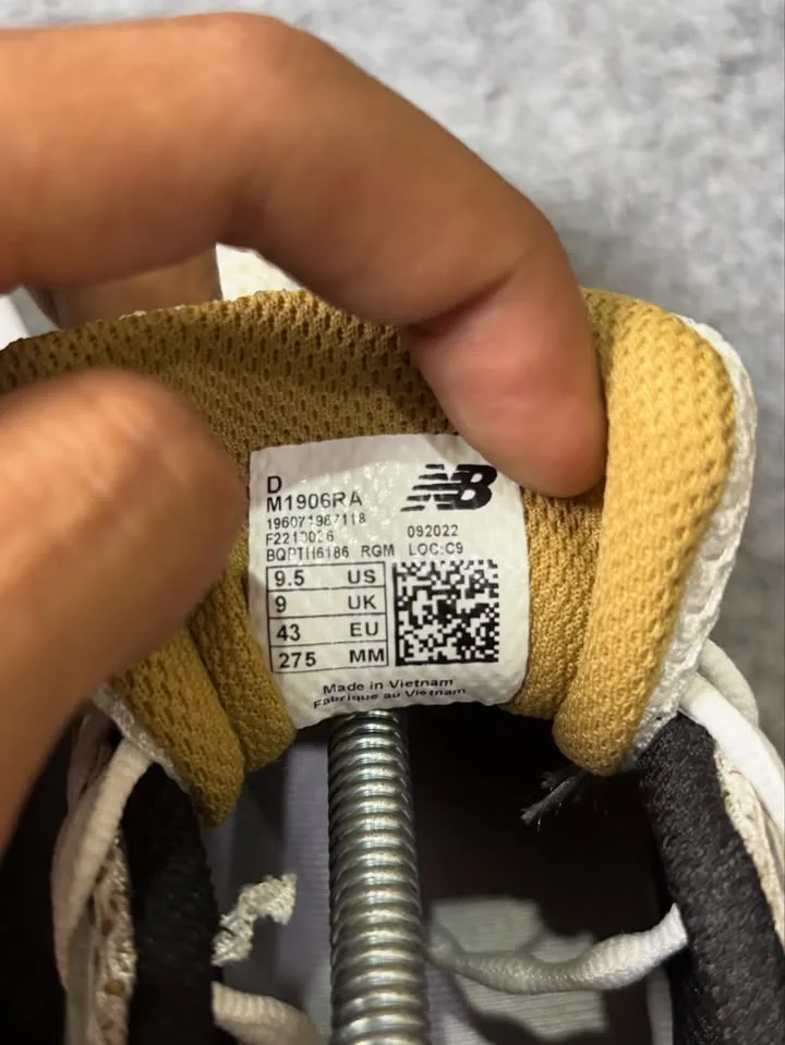 New balance 1906R