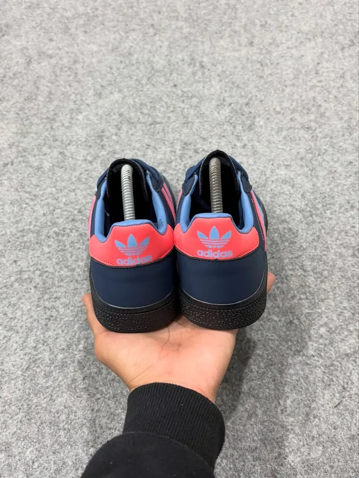 Adidas manchester
