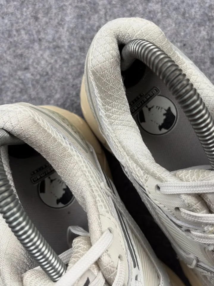 Nike vomero 5