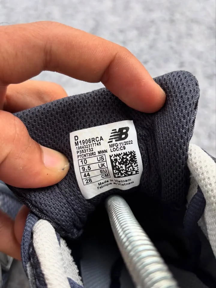 New balance 1906R