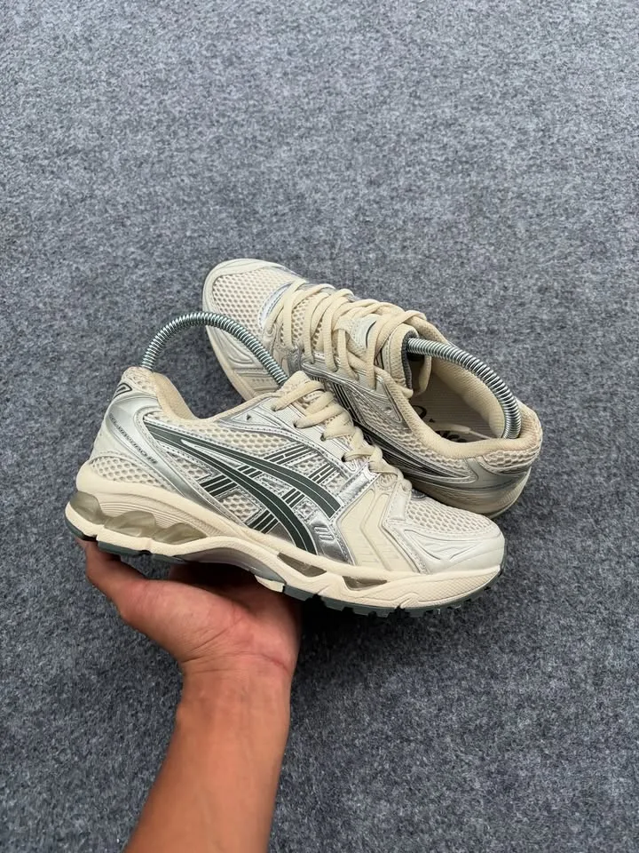 Asics gel kayano 14