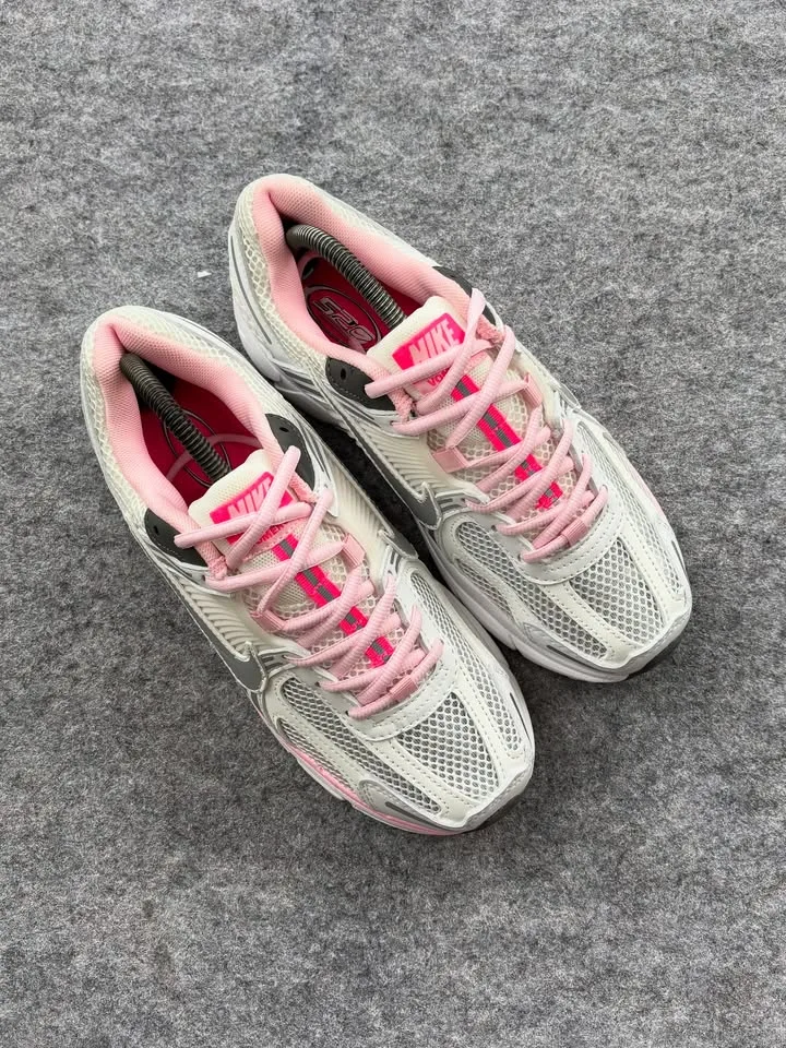 Nike zoom vomero 5