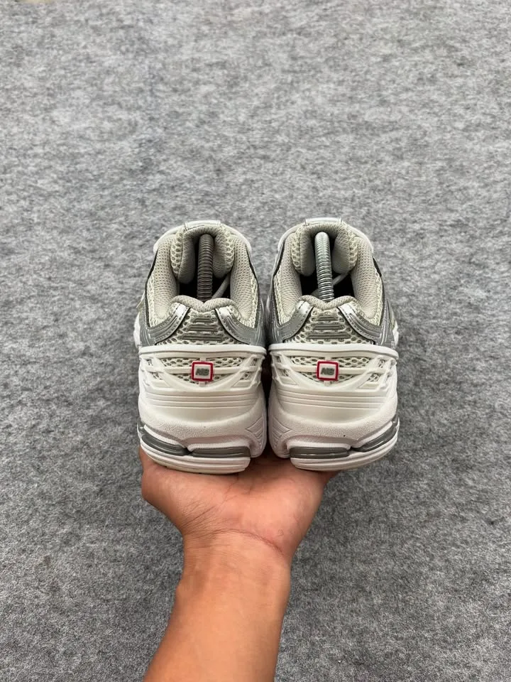 New balance 1906