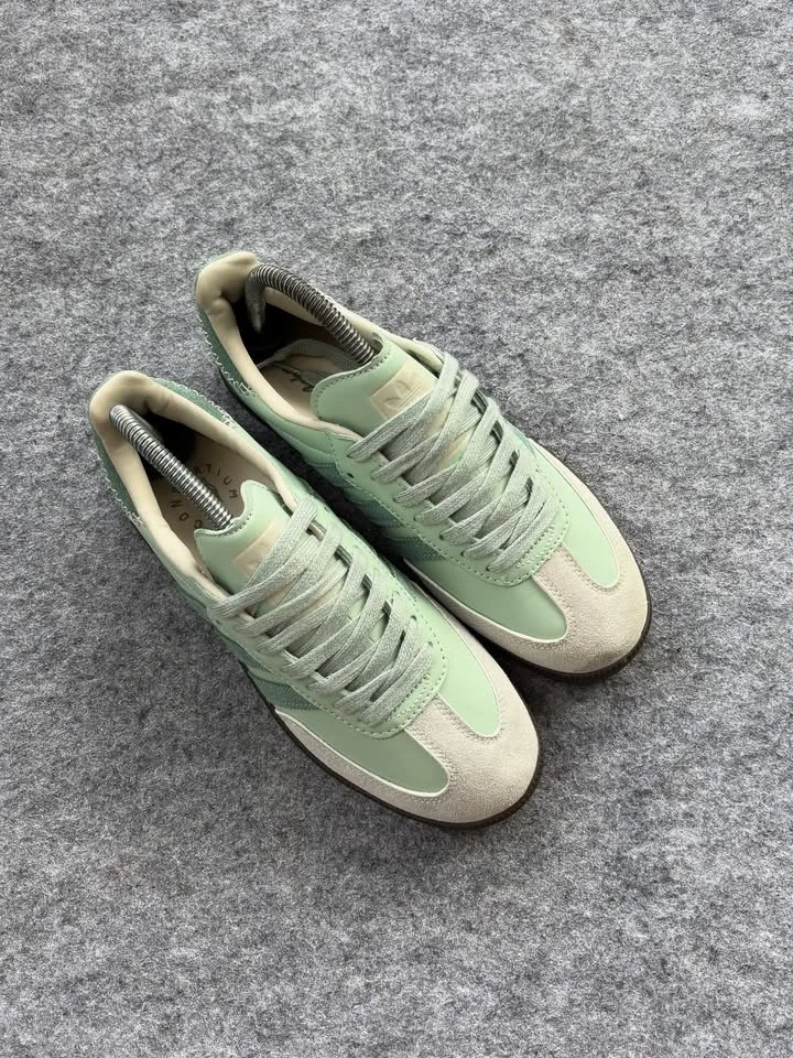 Adidas samba