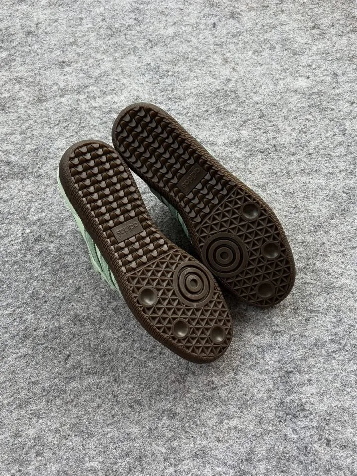 Adidas samba
